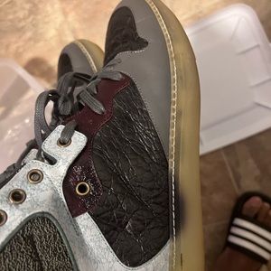 🎉🎉🔥🔥Best offer🎉🎉💫🔥 Balenciaga Act Fast